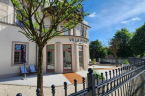 Villa mit Balkon, Lift, Luxus -Beletage